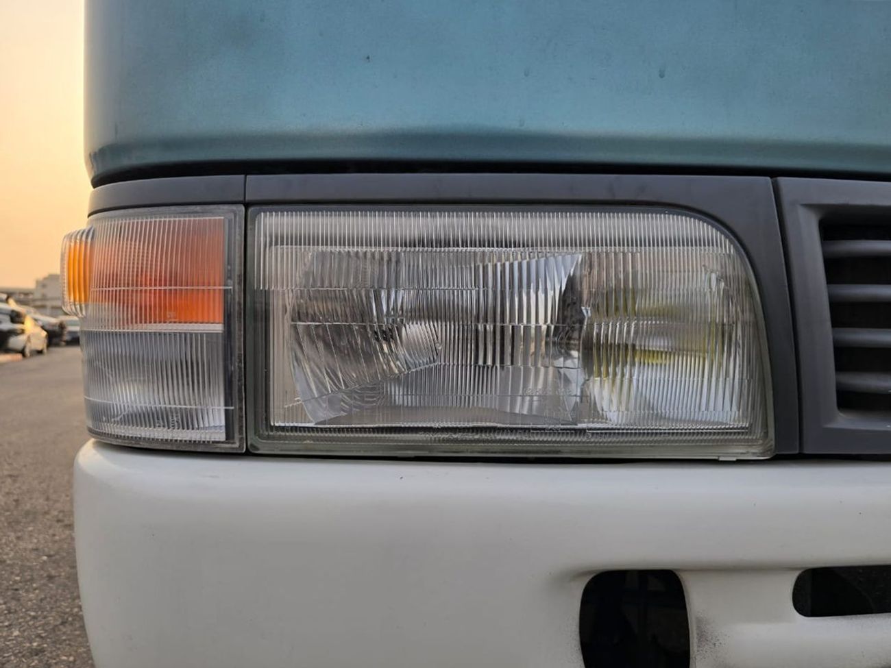 Toyota Coaster TOYOTA COASTER BUS RHD 1998 MODEL 4.2 L DIESEL AUTOMATIC(PM04963)