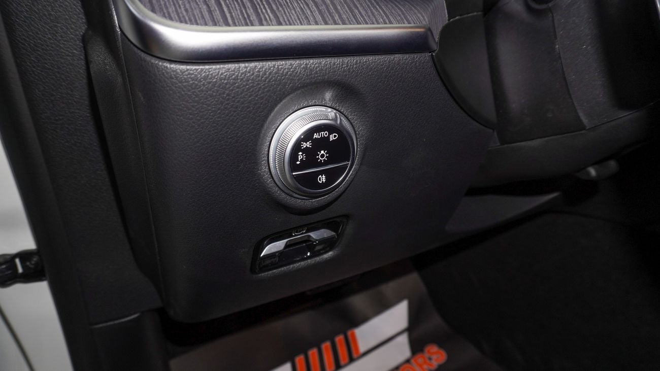 مرسيدس بنز C 200 L