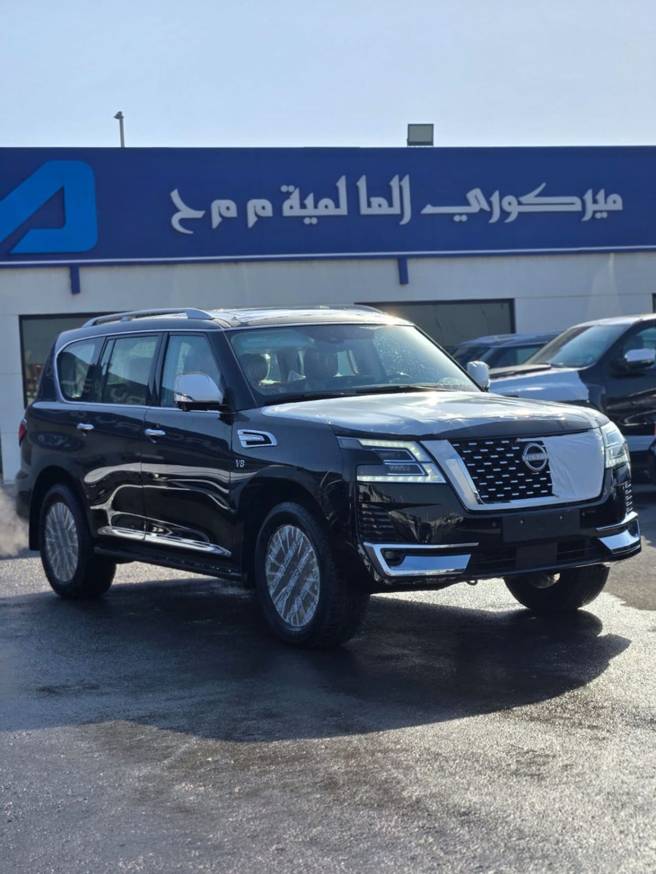 Nissan Patrol LE Platinum City 5.6L Full Option A/T