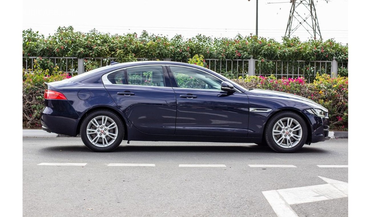 Jaguar XE JAGUAR XE - 2016 - GCC - ASSIST AND FACILITY IN DOWN PAYMENT - 1550 AED/MONTHLY - 1 YEAR WARRANTY