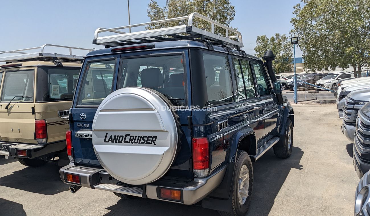 Toyota Land Cruiser 70 76 LX LIMITED V8 4.5L TURBO DIESEL 4WD 5 SEAT MT