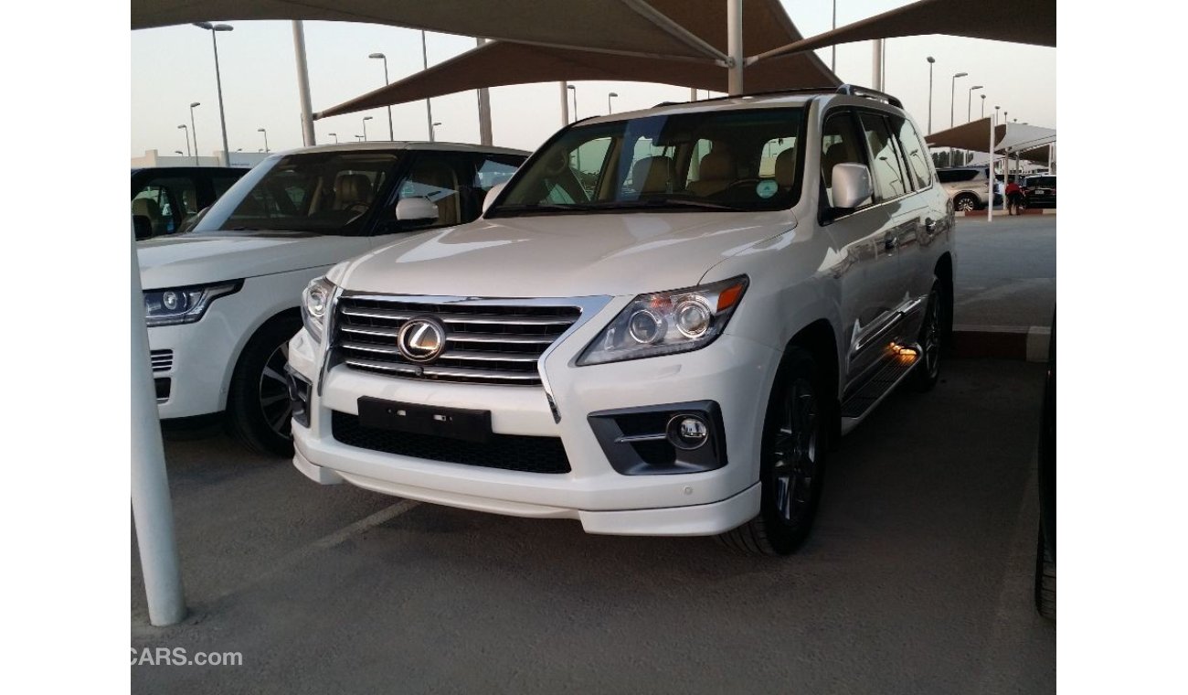 Lexus LX570