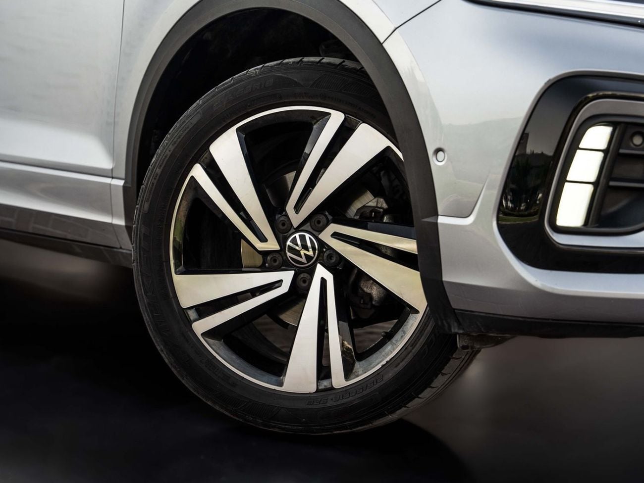 Volkswagen T-ROC R-LINE Volkswagen T-Roc 2024