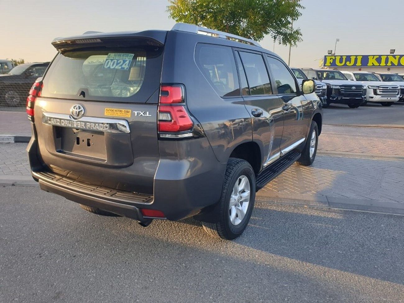 Toyota Prado 2.7L TXL - PETORL (MODIFIED 2023)