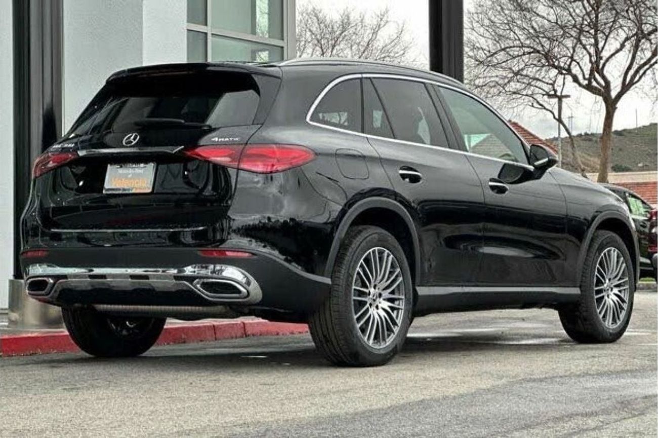 Mercedes-Benz GLC 300 SUV 4MATIC Brand New  * Export Price *