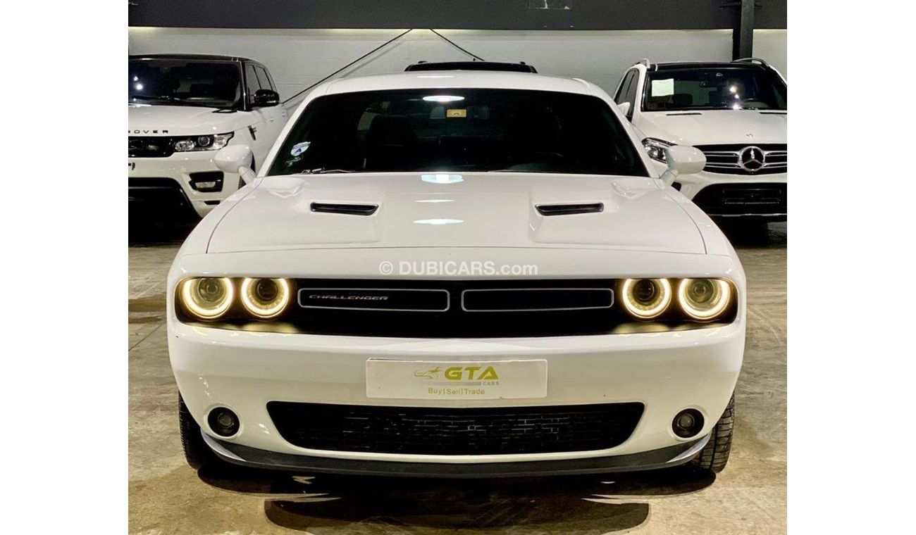 دودج تشالينجر 2017 Dodge Challenger SXT, Warranty+Service Contract, GCC