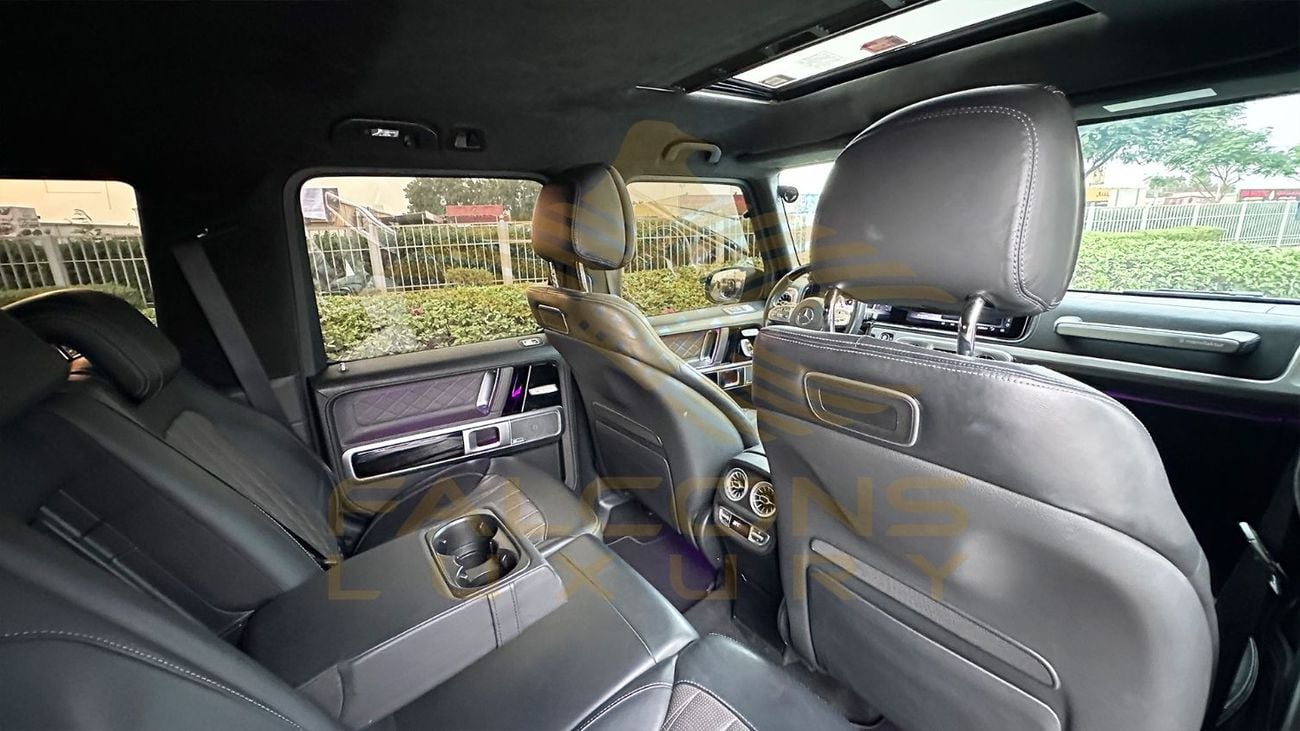 Mercedes Benz G63 AMG MANUFAKTUR EXCLUSIVE PLUS Mercedes-Benz G-Class 2021 G 63 AMG GCC Specs ORIGINAL PAINT