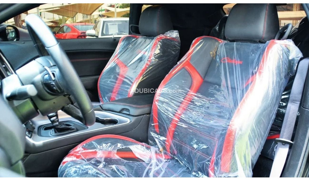 دودج تشالينجر SXT