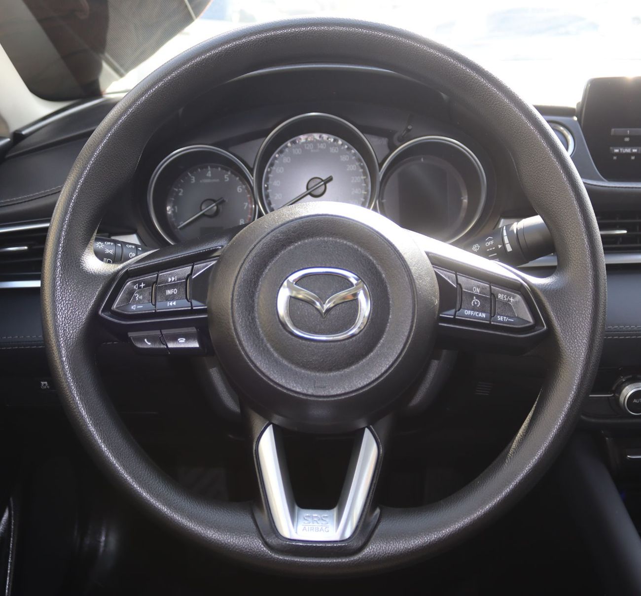 مازدا 6 مازدا 6 موديل 2023 - خليجى - بدون حوادث - محرك 2.5L - بحاله ممتازه