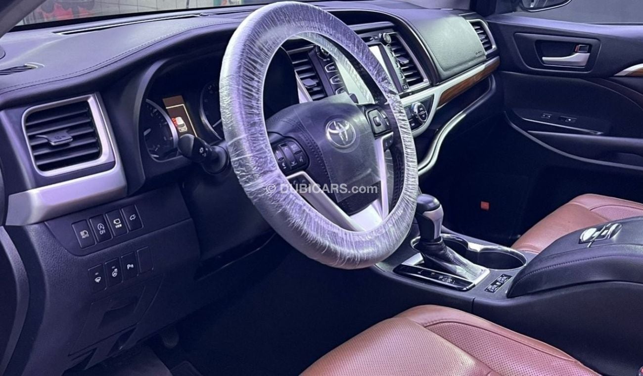 Toyota Highlander *Offer*TOYOTA HIGHLANDER LIMITED 3.5L V6 AWD + 7-SEATER / EXPORT ONLY