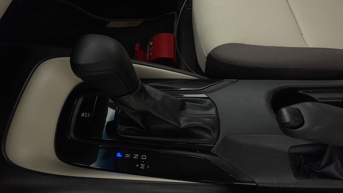 تويوتا كورولا XLI 1.6 | بدون دفعة مقدمة | اختبار القيادة في المنزل