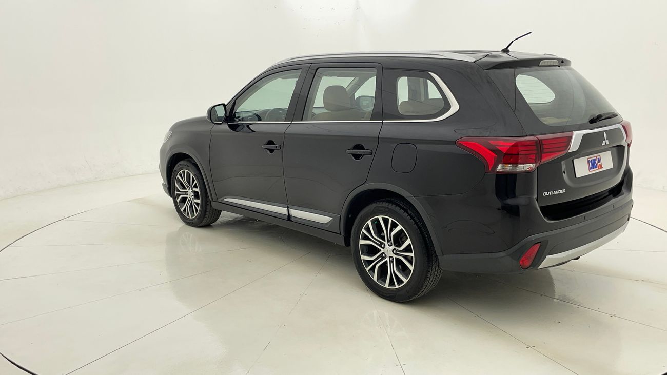 ميتسوبيشي آوتلاندر GLX HIGHLINE 2.4 | بدون دفعة مقدمة | اختبار قيادة مجاني للمنزل