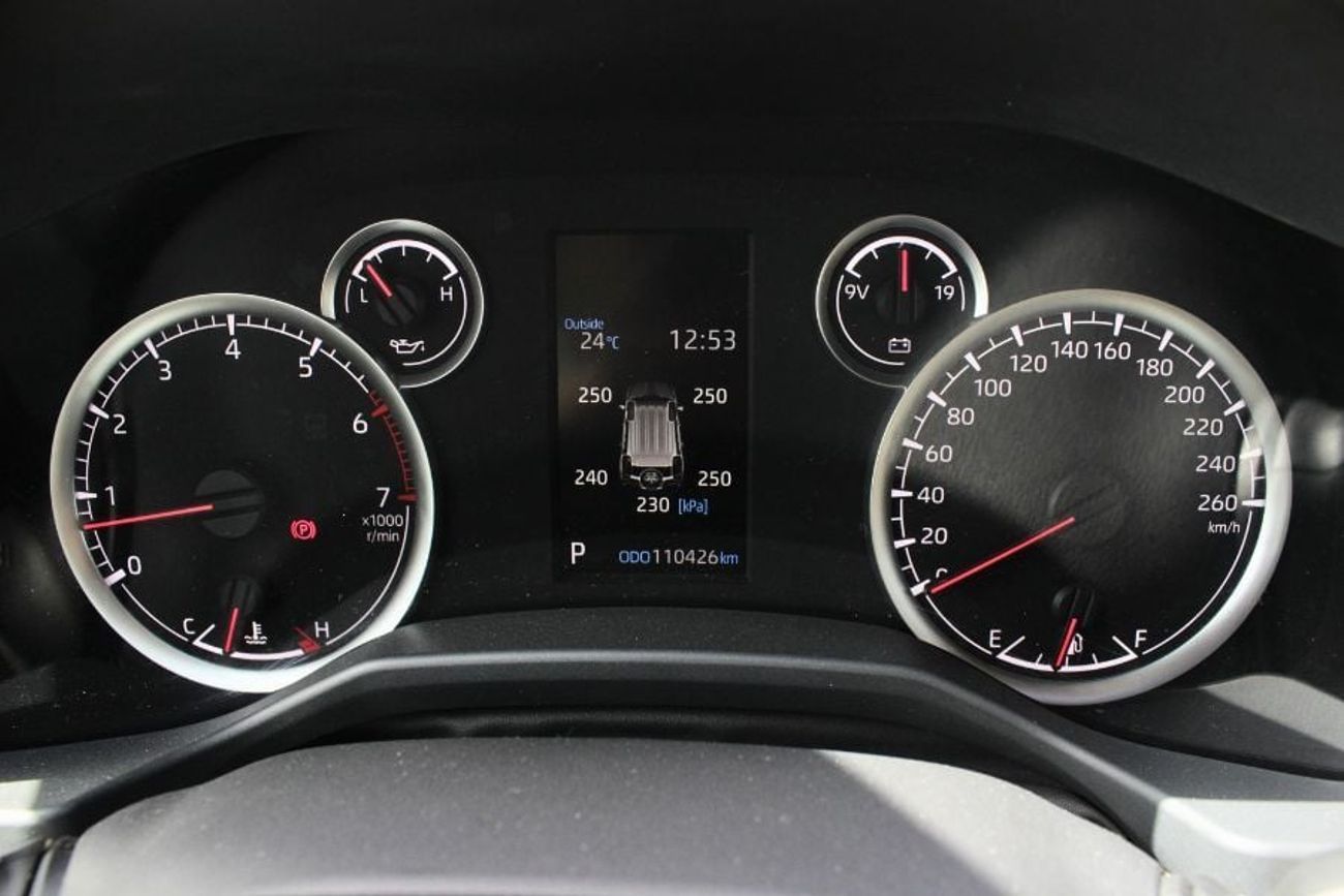 تويوتا لاند كروزر GXR 3.5L