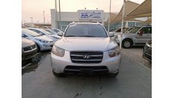 Hyundai Santa Fe MXL / DIESEL - ACCIDENTS FREE/ CAR IS IN PERFECT INSIDE OUT
