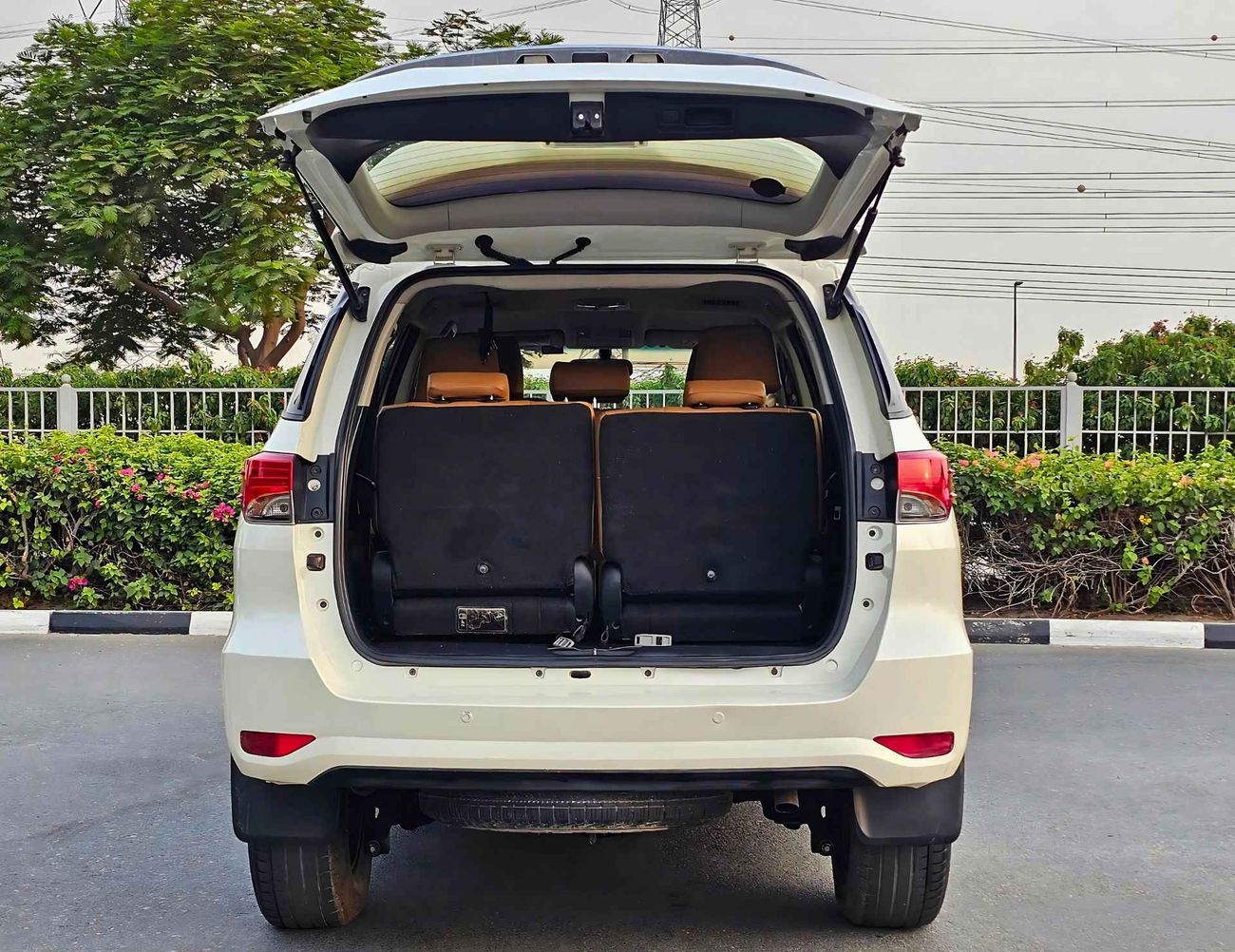 Toyota Fortuner EXR/ 4WD 2.7L/ GCC/ LEATHER SEATS/ NON ACCIDENT/ 1054 MONTHLY/LOT#92420