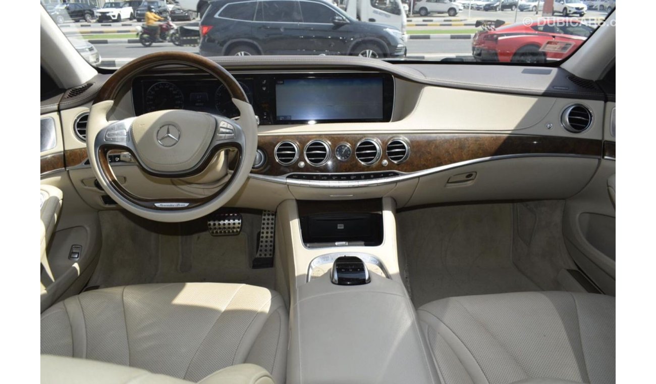 Mercedes-Benz S 550