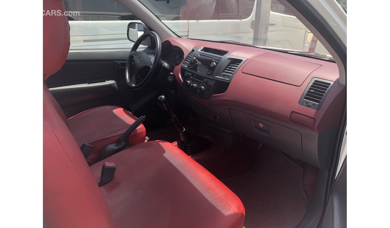 Toyota Hilux Toyota Hilux Pick up s/c pick up,2015. Free of accident