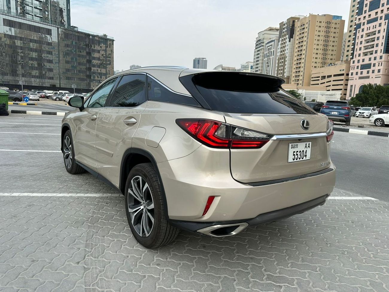 Lexus RX350 Platinum 3.5L (296 HP) Platinum Edition 4WD, Panoramic Roof, 360 Camera, Mark Levinson, HUD, Electri