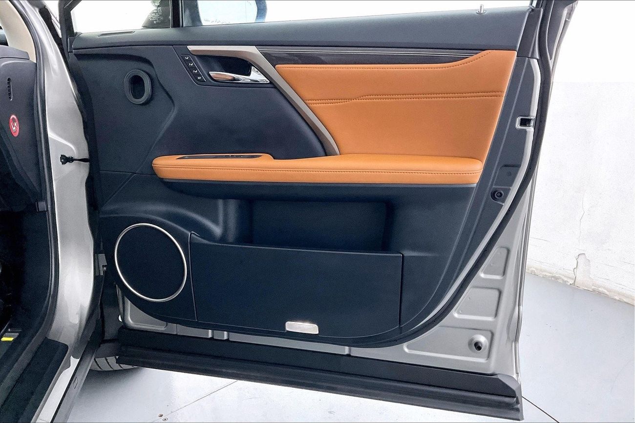 رام 1500 Warlock Classic - Crew Cab | ضمان مجاني لمدة عام | 0 دفعة أولى