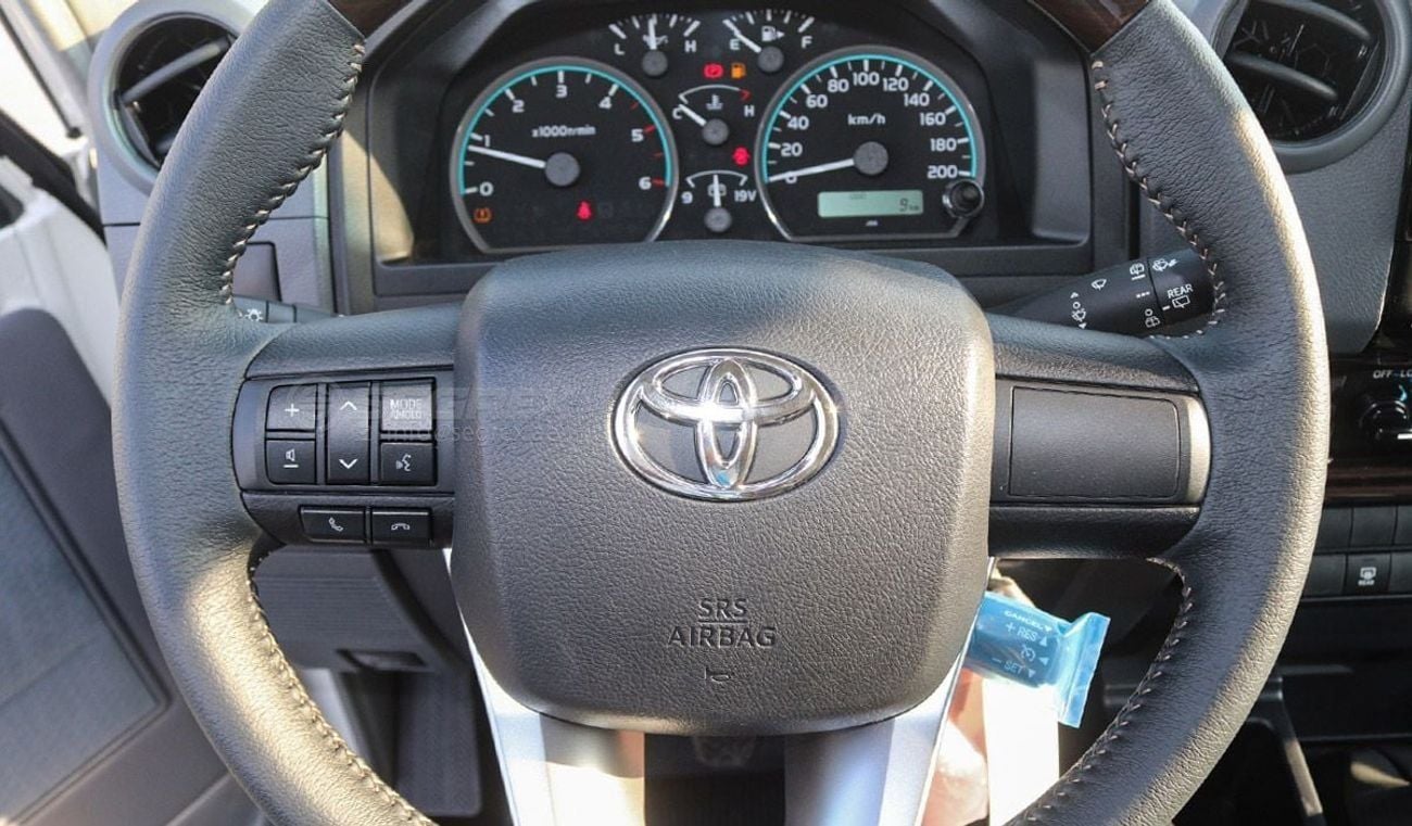 Toyota Land Cruiser 70 2025 Model Toyota Land Cruiser Hardtop LC76, 2.8L Diesel 4WD 5M/T