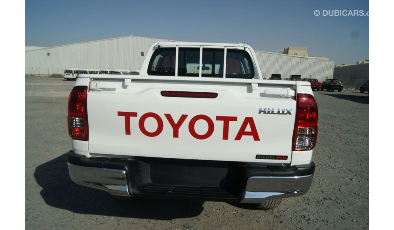 Toyota Hilux 2.4L Diesel Double Cab GLS Manual