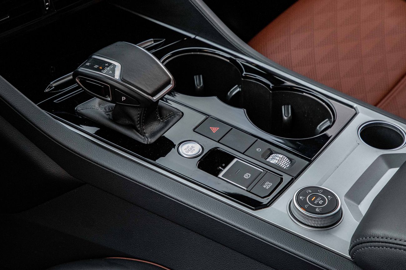 Volkswagen Touareg Touareg Highline Plus | 3,330 P.M | 0% Downpayment | Fantastic Condition! | Ramadan Offer!