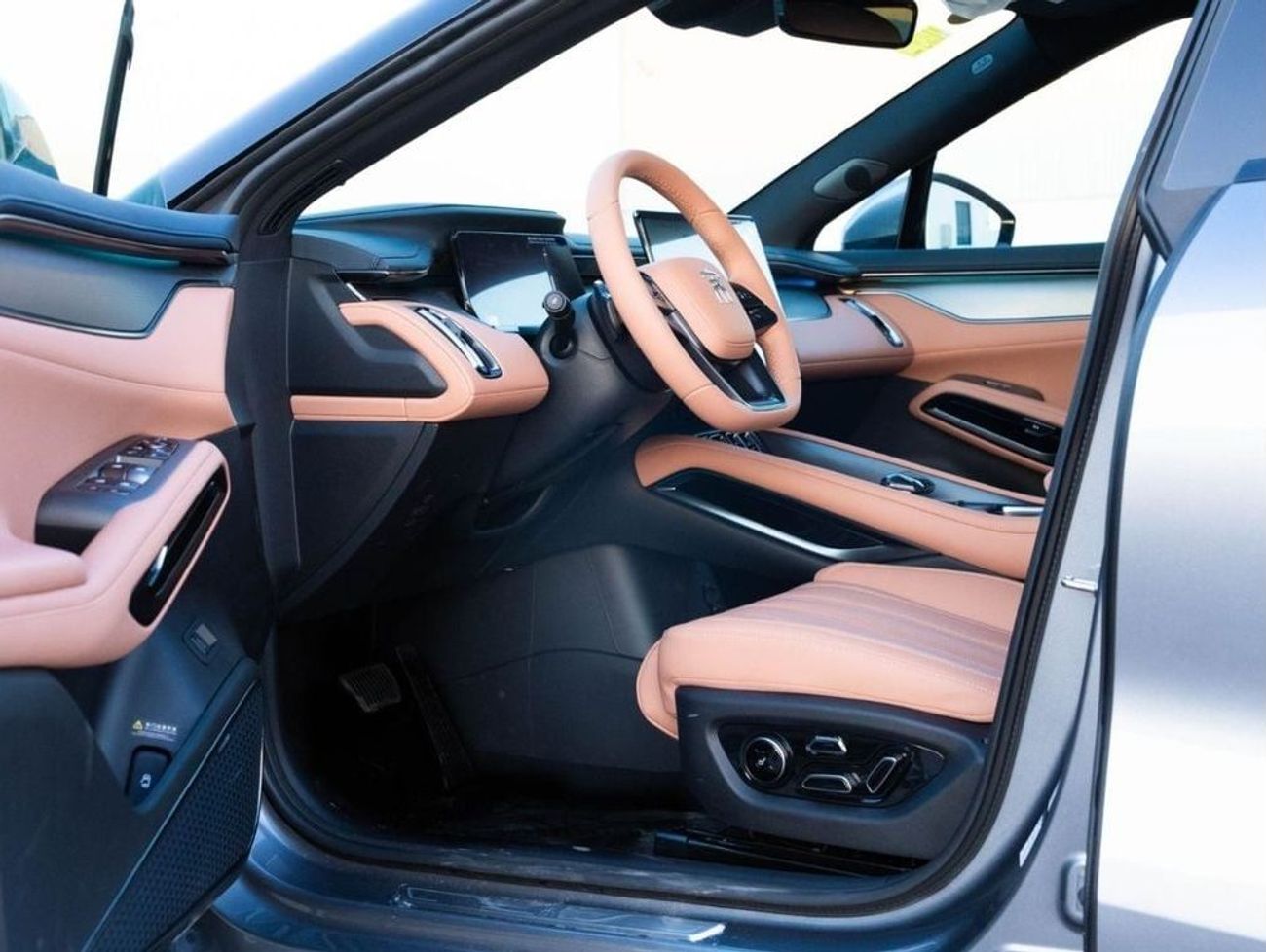 BYD Song L 2024 BYD SONG L EXCELLENT - GREY inside RED | Export Only