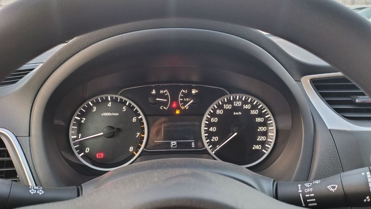 Nissan Sentra economy segment super efficient fuel consumption with CVT gearbox leather seats alloy wheels digital