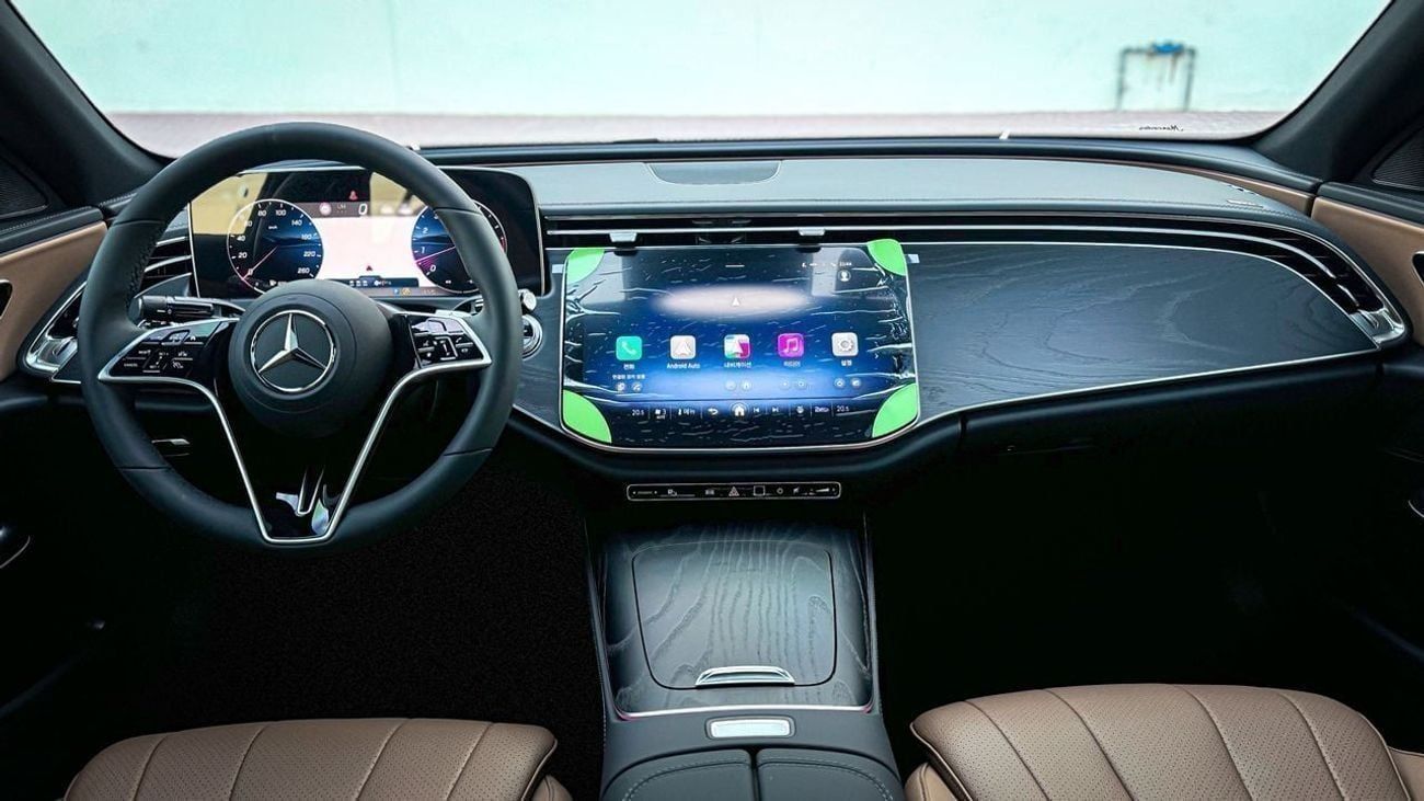 Mercedes-Benz E200 2.0L