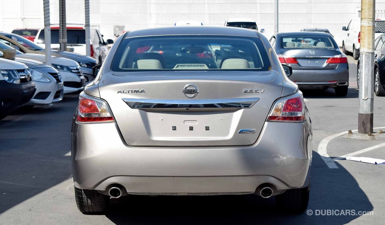 Nissan Altima 2.5 SV