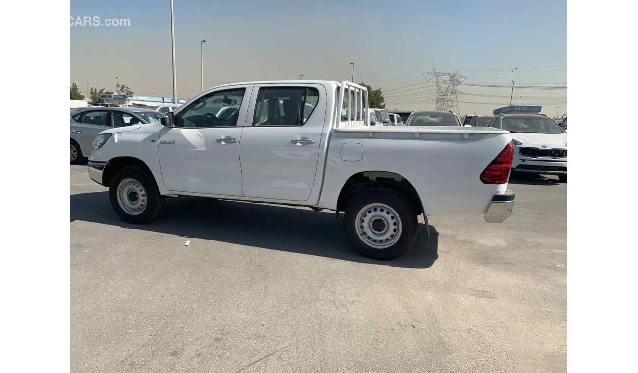 Toyota Hilux 2.4L Deisel 4x4 double cabin Manual window