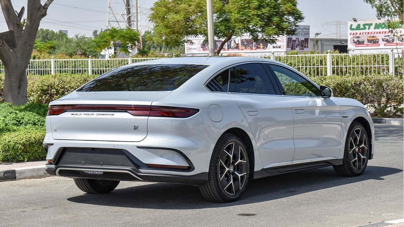 BYD HAN CHAMPION 2024 715KM RANGE!! FIVE YEARS WARRANTY AND FIVE YEARS SERVICE CONTRACT