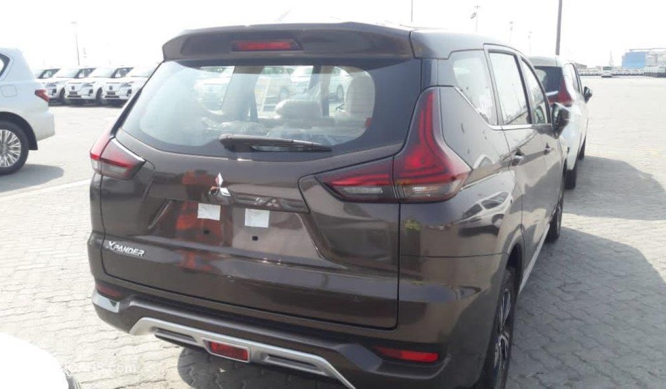 Mitsubishi Outlander XPANDER, 1.5L, 16' Alloy Rims, Electric Power Steering, Cruise Control, CODE-MXHL20