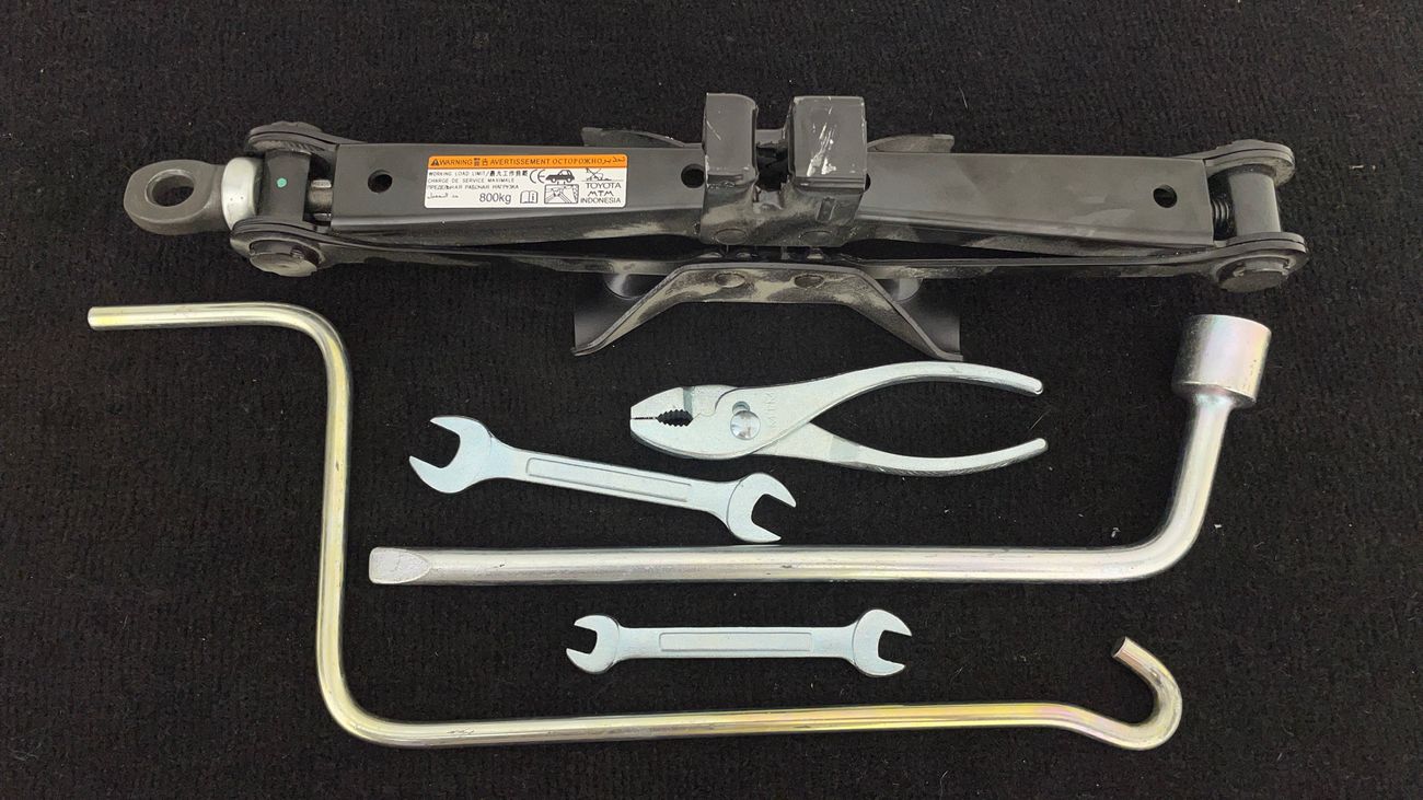 تويوتا يارس SE 1.5 | بدون دفعة مقدمة | اختبار القيادة في المنزل