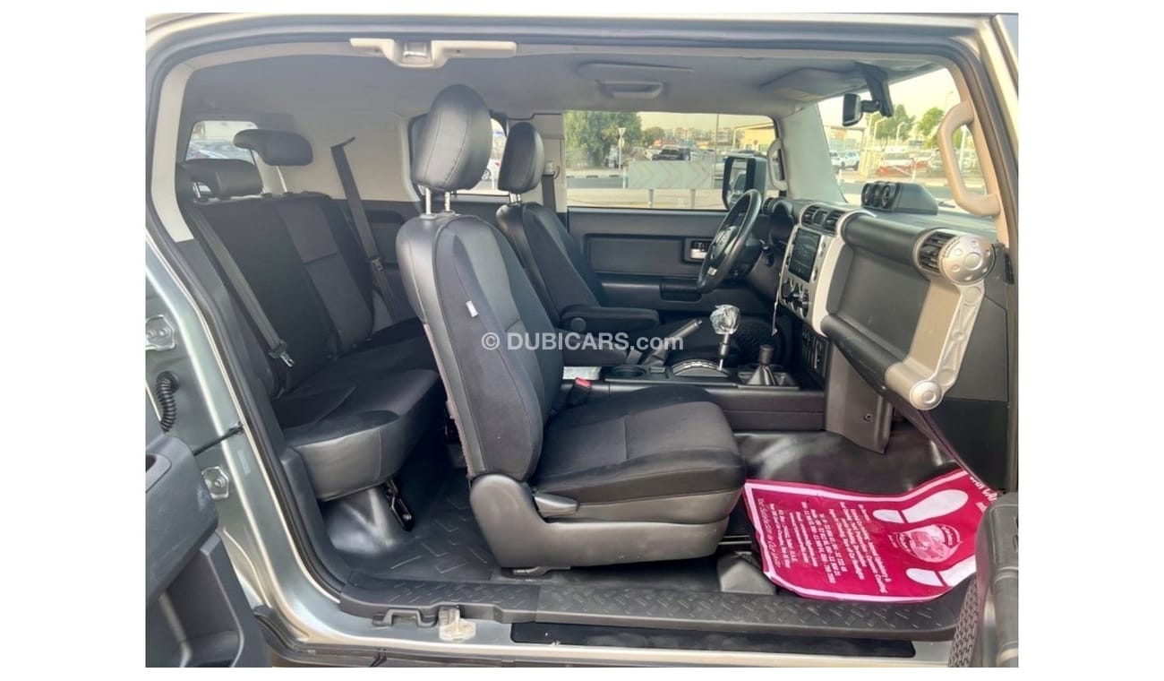 تويوتا إف جي كروزر 2010 4x4 RUN AND DRIVE USA IMPORTED -- ONLY FOR EXPORT!!