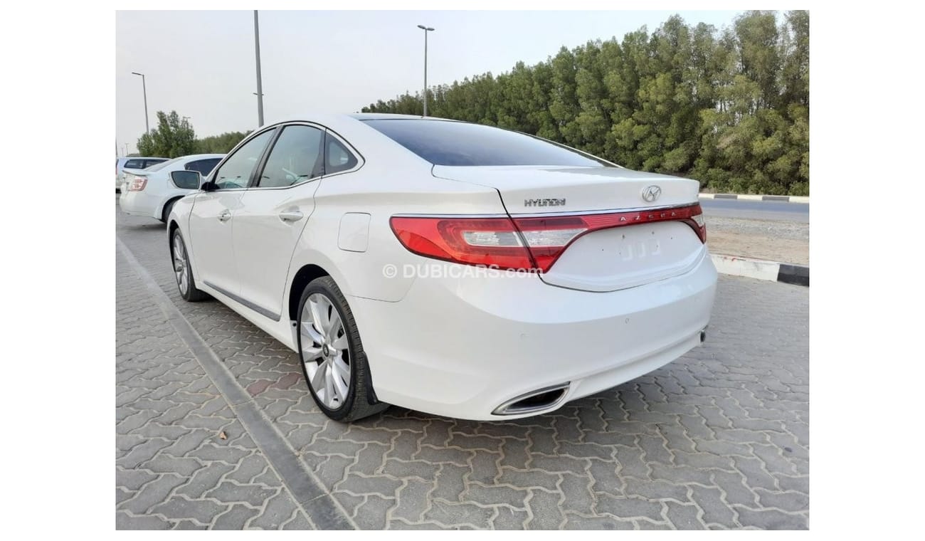 هيونداي أزيرا هيونداي ازيرا 2014 بانوراما بدون صبغ للبيع