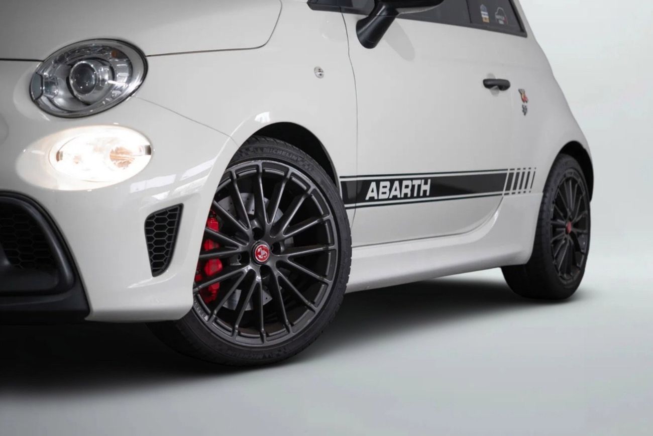 أبارث 595 2022 Abarth 595 Competizione  / Full Fiat Service History & Fiat Warranty