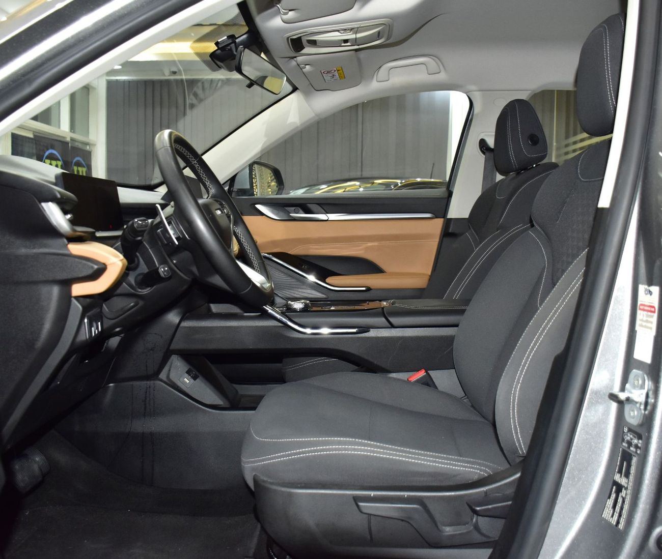 Haval H6 EXCELLENT DEAL for our Haval H6 2.0 GDiT ( 2023 Model ) in Grey Color GCC Specs