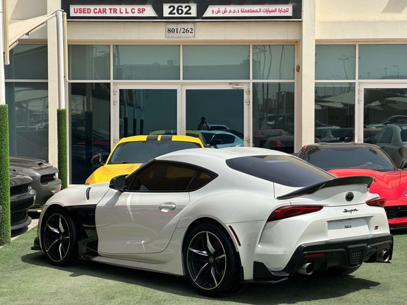 Toyota Supra GR RB 3.0L M/T GR 3.0L A/T