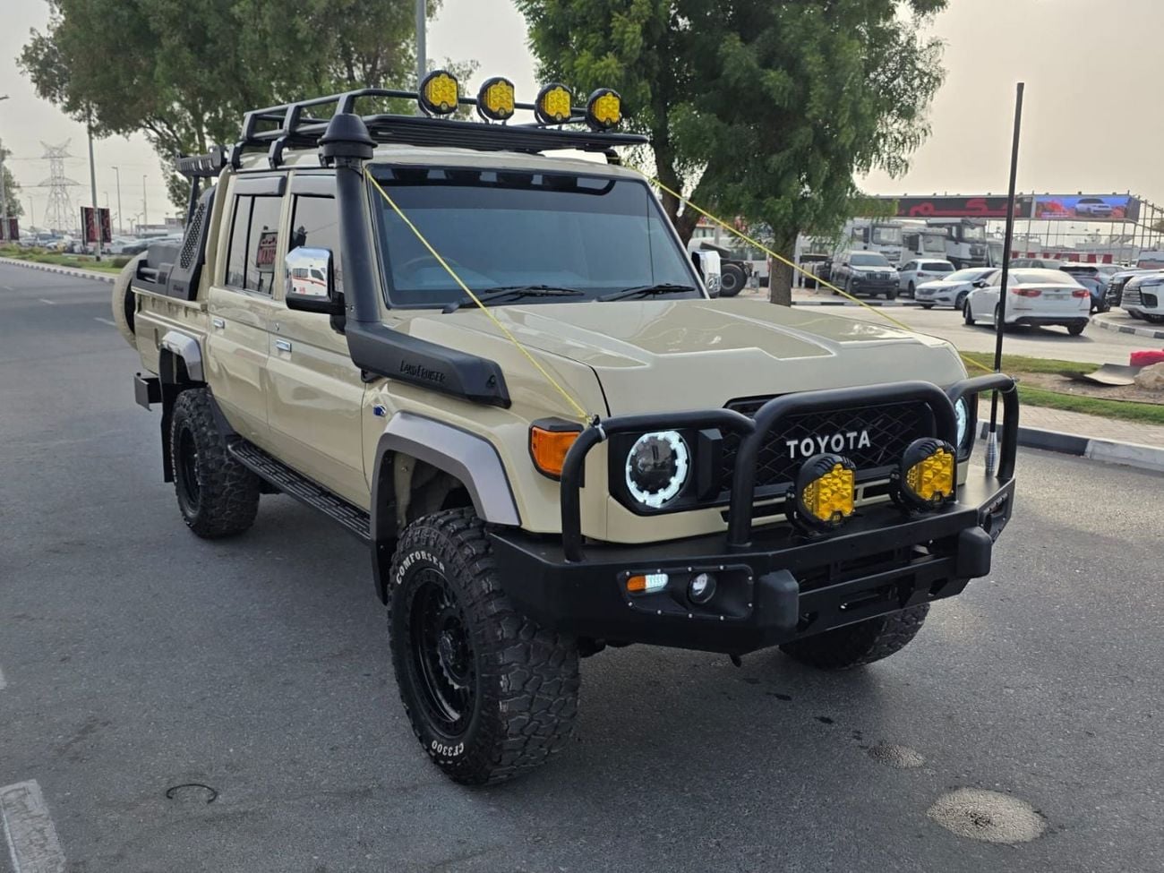 Toyota Land Cruiser Pick Up