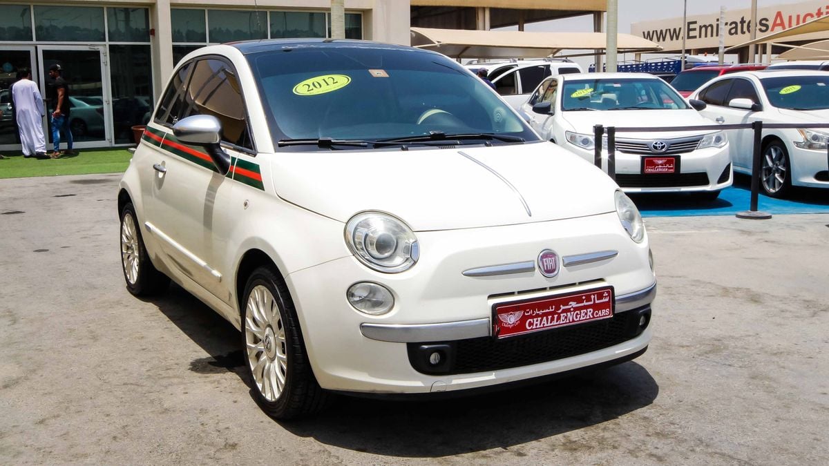 Fiat 500 Gucci for sale: AED 19,000. White, 2012