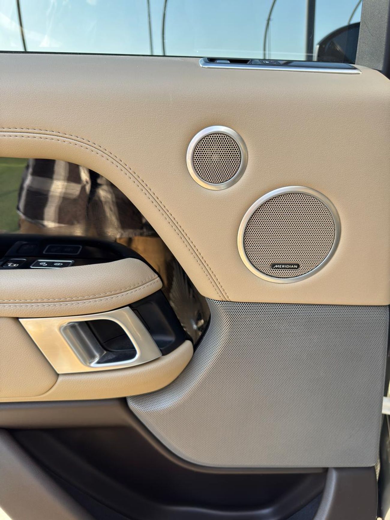 لاند روفر رينج روفر HSE 3.0L (375 HP)