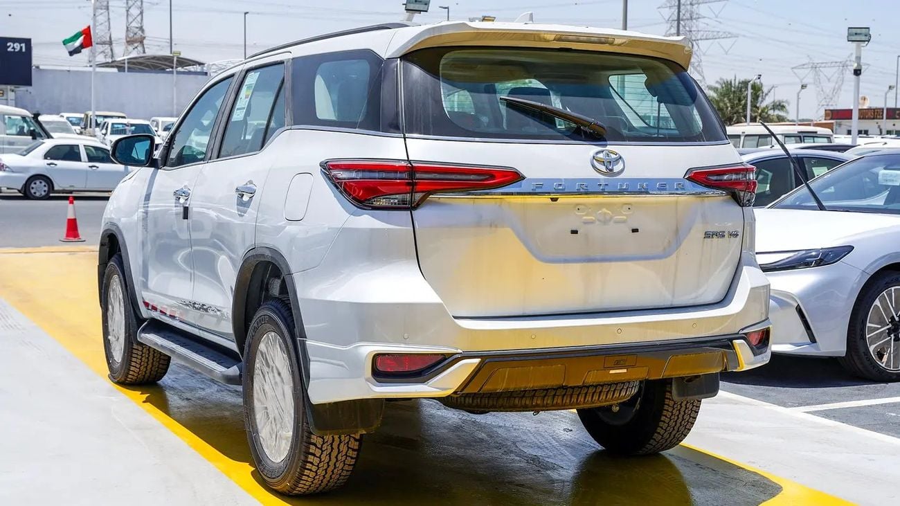 Toyota Fortuner VXR SR5 V6 4.0L GCC Specs
