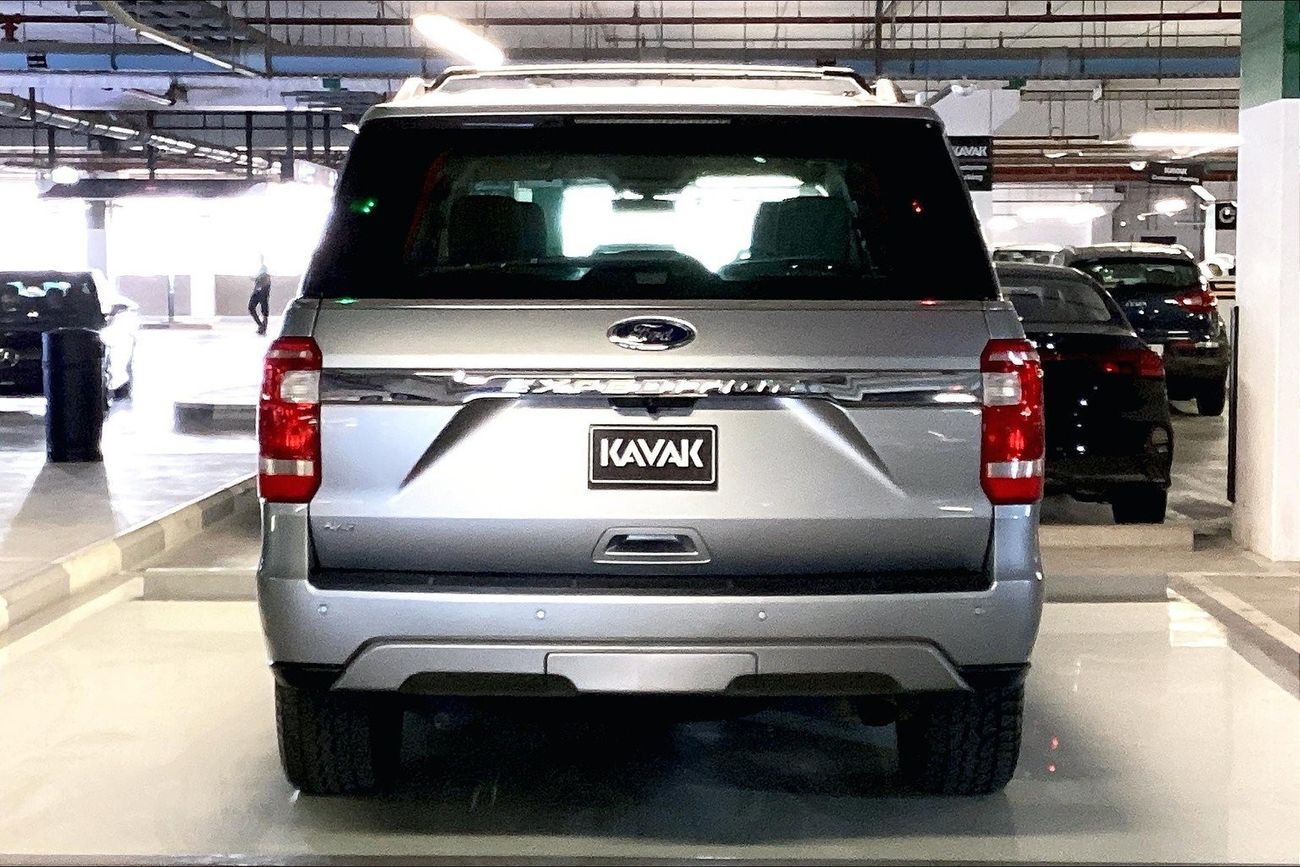 Ford Expedition XLT Standard | Guaranteed Warranty | 0 Down Payment