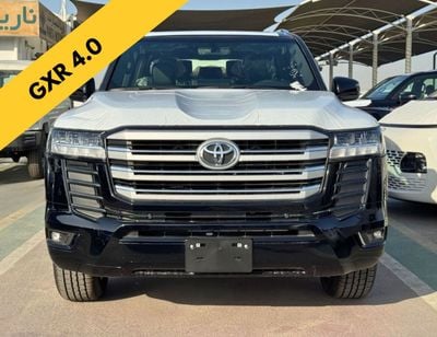 Toyota Land Cruiser GXR || 4.0L PETROL V6 | SUNROOF | LEATHER WITH PWR SEATS | COOL BOX (CODE # GXR4M2)
