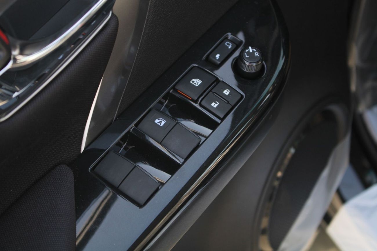 Toyota Fortuner EXR 2.7L (164 HP) 2.7L AT Petrol Digital AC 4wd