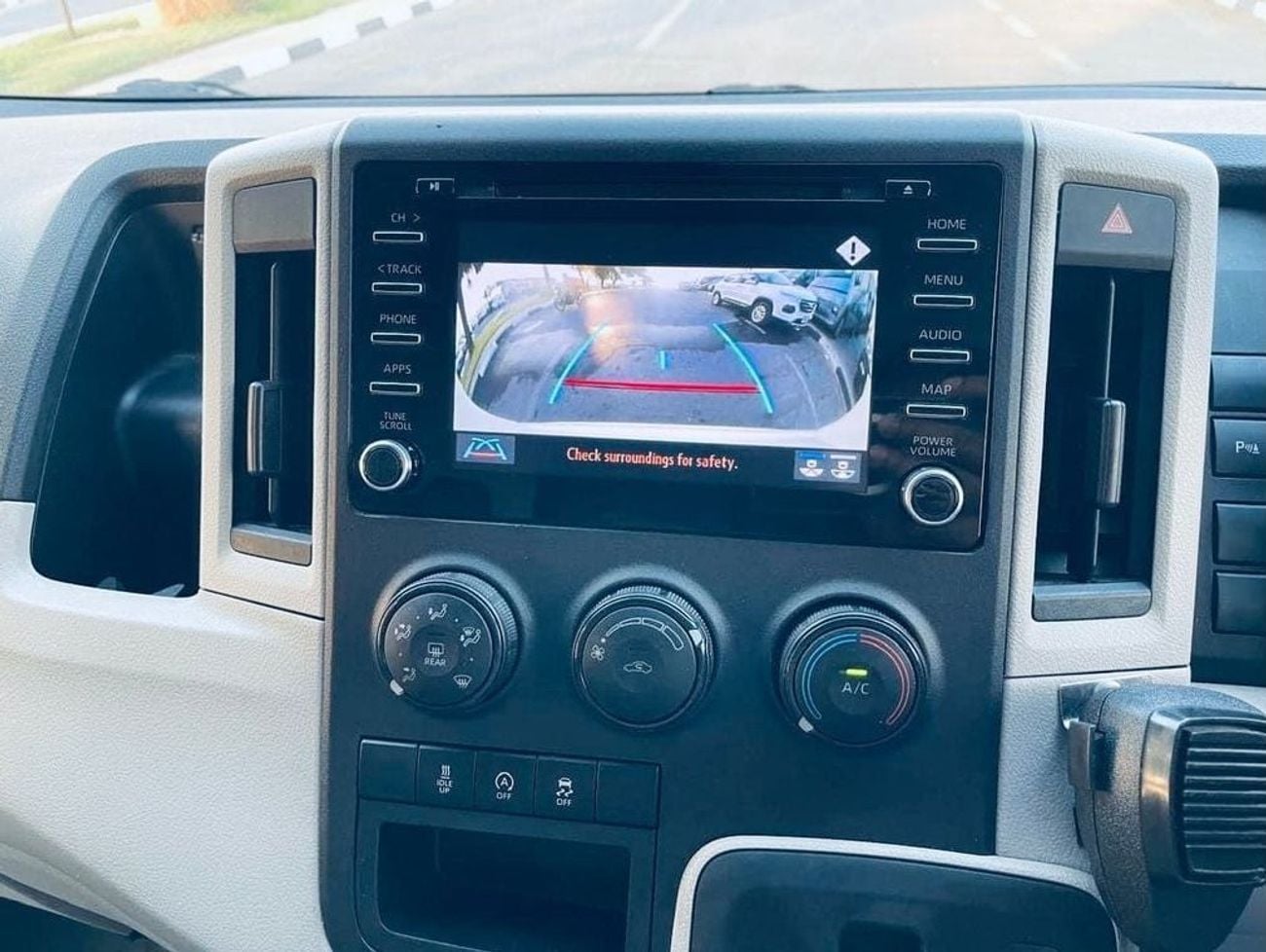 Toyota Hiace DLS - STD ROOF 2019 Model Commuter, 2.8L Turbo Diesel Automatic Full Option
