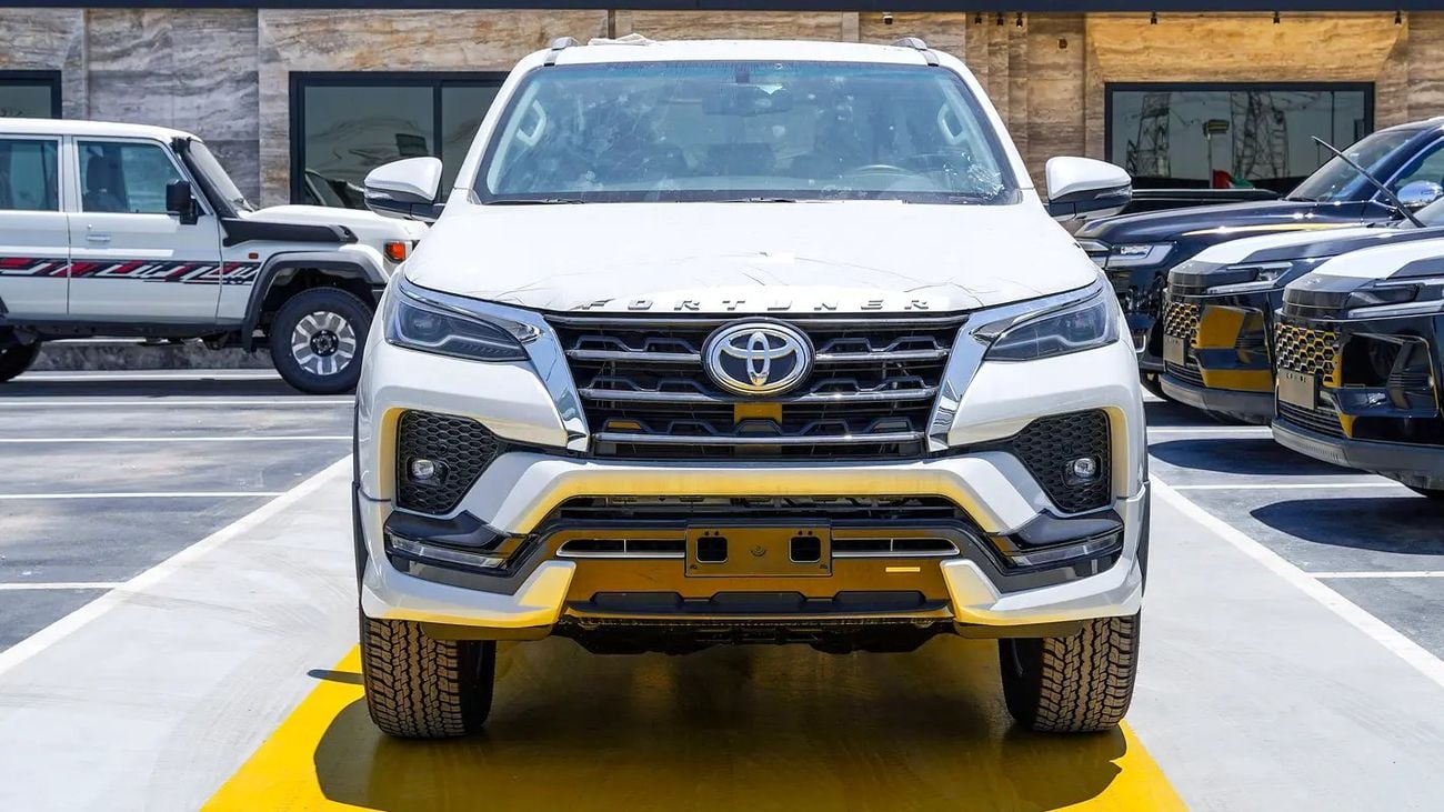 Toyota Fortuner VXR SR5 V6 4.0L GCC Specs