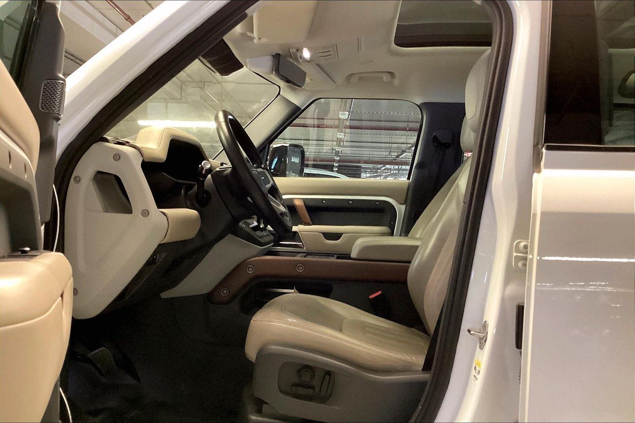 Land Rover Defender P400 110 HSE | Guaranteed Warranty | 0 Down Payment