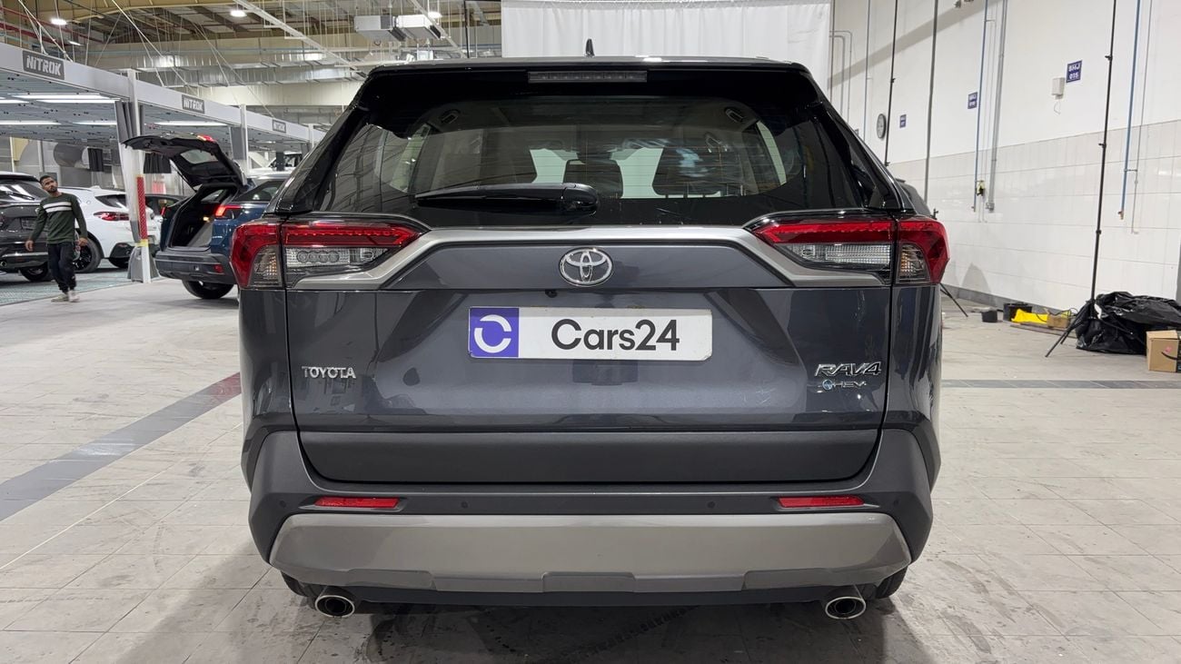 تويوتا راف ٤ 2025 VXR HEV | AED 2006/Month | 20% DP | 30 Day Return | Warranty | Service History